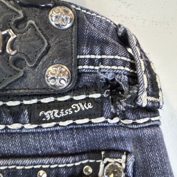 Miss Me Low Rise Distressed Boot Cut Jeans Flap Back Pockets JE5014B25L Women 31 - Picture 7 of 10
